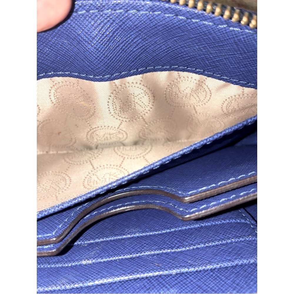 Michael Kors Continental Zip Around Blue Leather Wallet - Picture 7 of 8